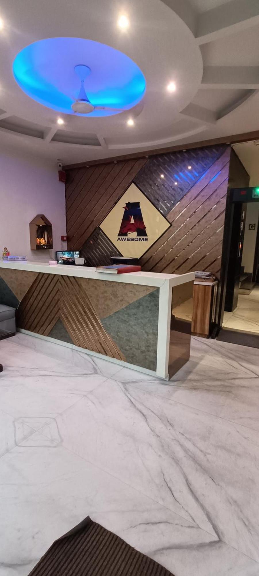 Hotel Awesome International Ню Делхи Екстериор снимка